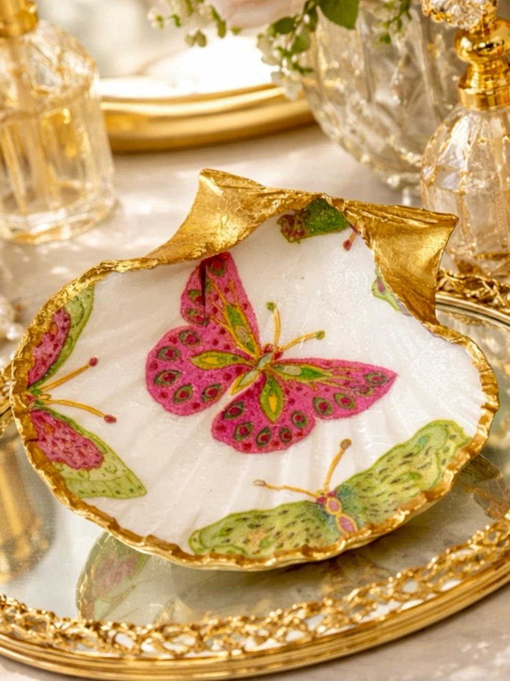 Hand Crafted Butterfly Trinket Shell Dish Pink 4.5”